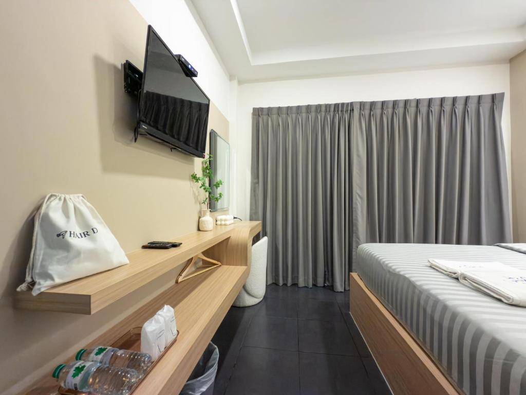 The Seathru Koh Larn - Resim 21