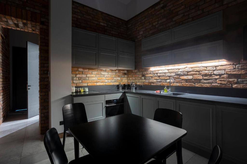 Tyzenhauz Apartments Superior - 11