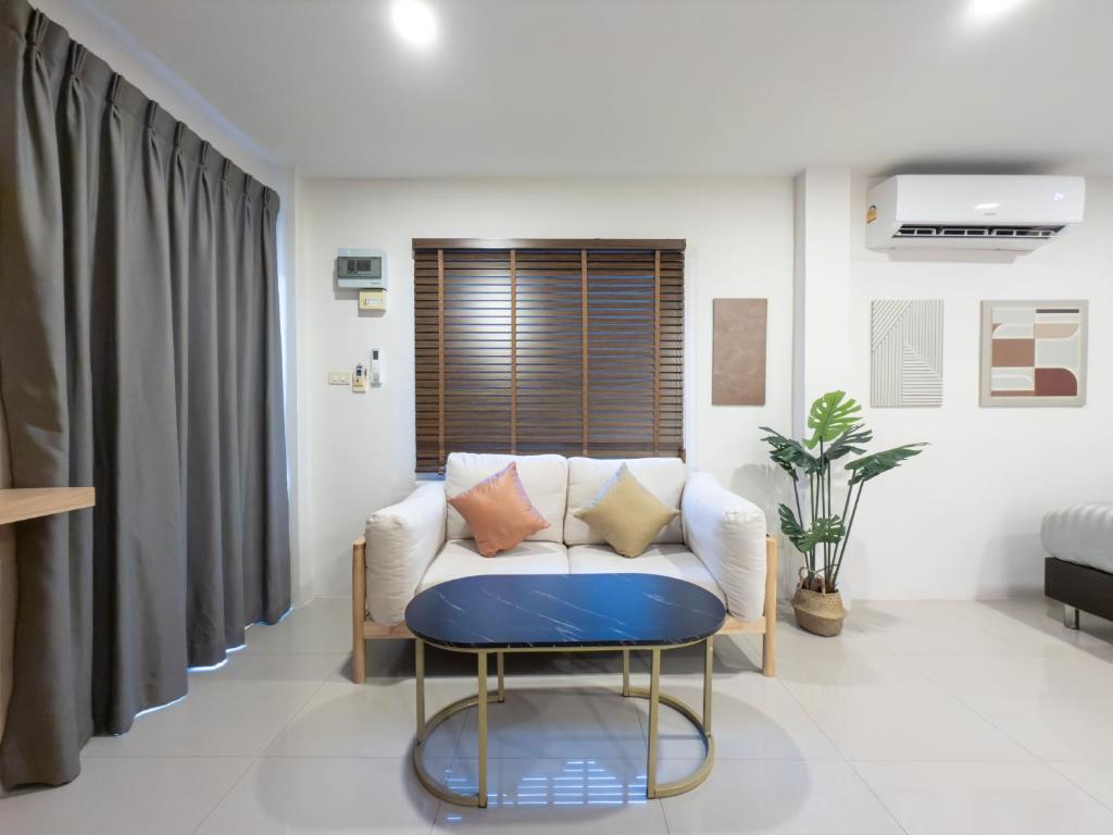 The Seathru Koh Larn - Resim 45