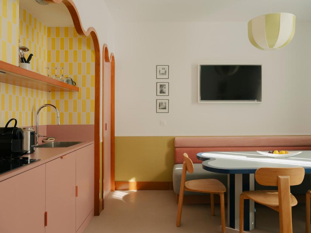 Kuchyň nebo kuchyňský kout v ubytování Edgar Suites Cannes - Rue d'Antibes