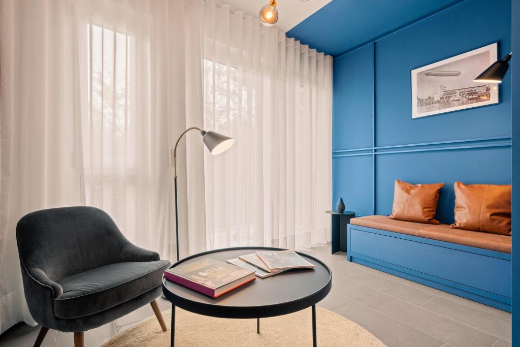 Posezení v ubytování Motel42-Temporary Living