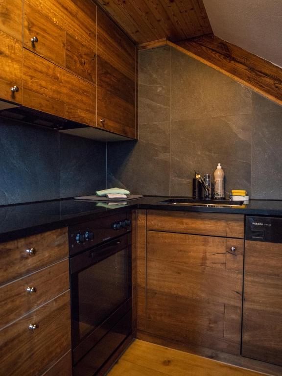 Moderne Altbauwohnung im Zentrum von Bern mit Wellness - Resim 28