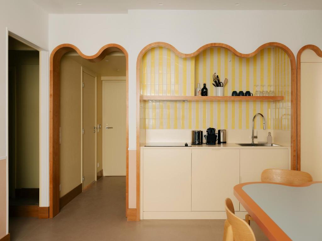 Kuchyň nebo kuchyňský kout v ubytování Edgar Suites Cannes - Rue d'Antibes