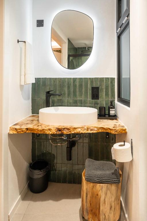 The Bear and Ween - 4