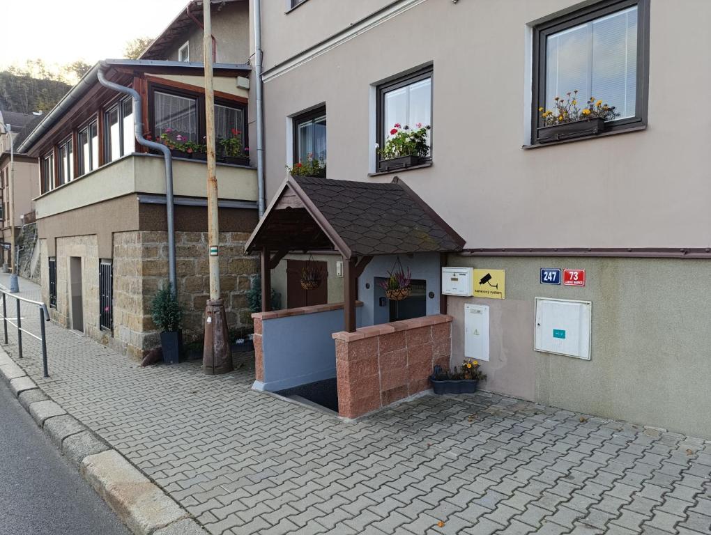 Budova, kde se apartmán nachází