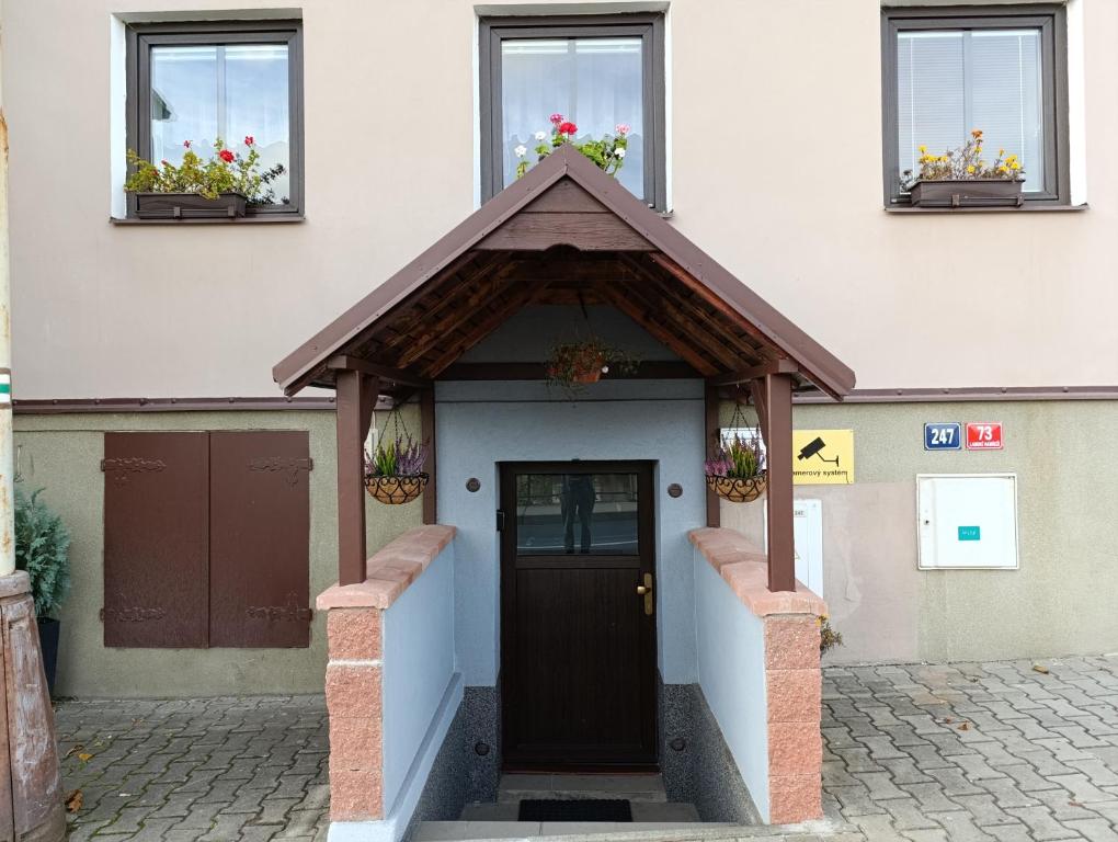 Exteriér nebo vchod ubytování U Bocmana s výhledem na zámek a Labe