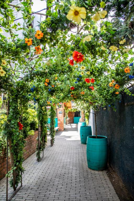 Ramada by Wyndham Belfast - Resim 35