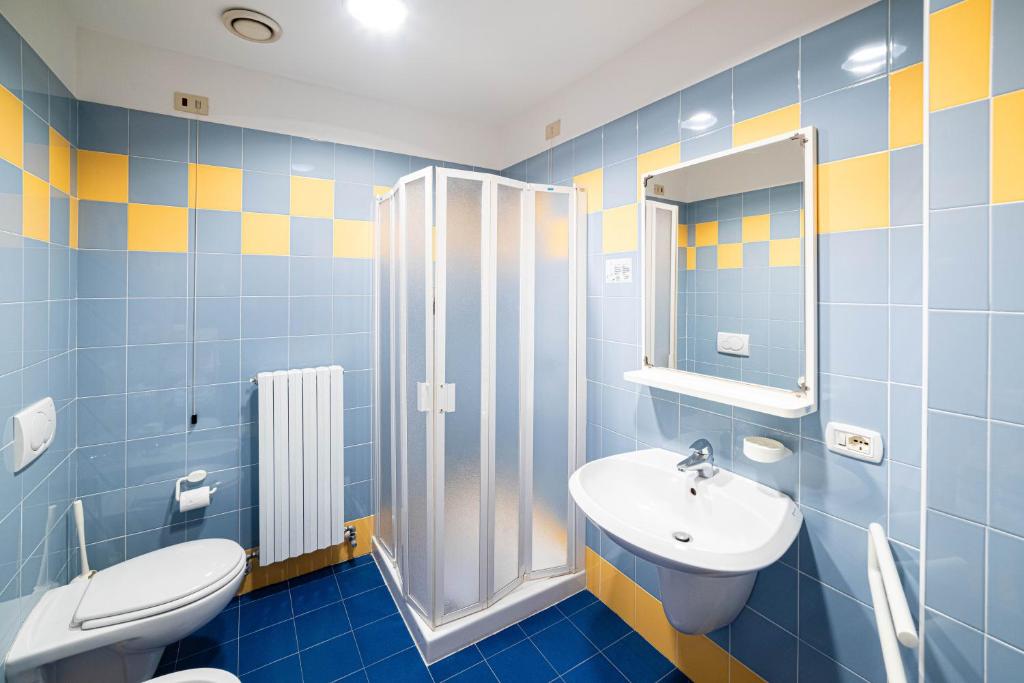 Koupelna v ubytování Phi Hotel Homy Druento