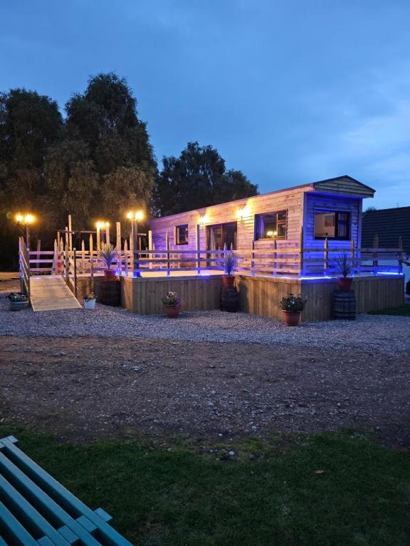 Highland Retreats Cannich - Deluxe Family Suite