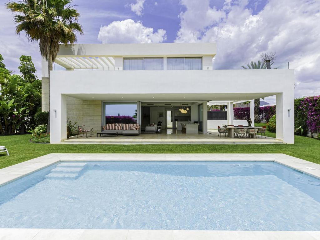 Bazén v ubytování Fantástica Villa moderna en Rio Real nebo v jeho okolí