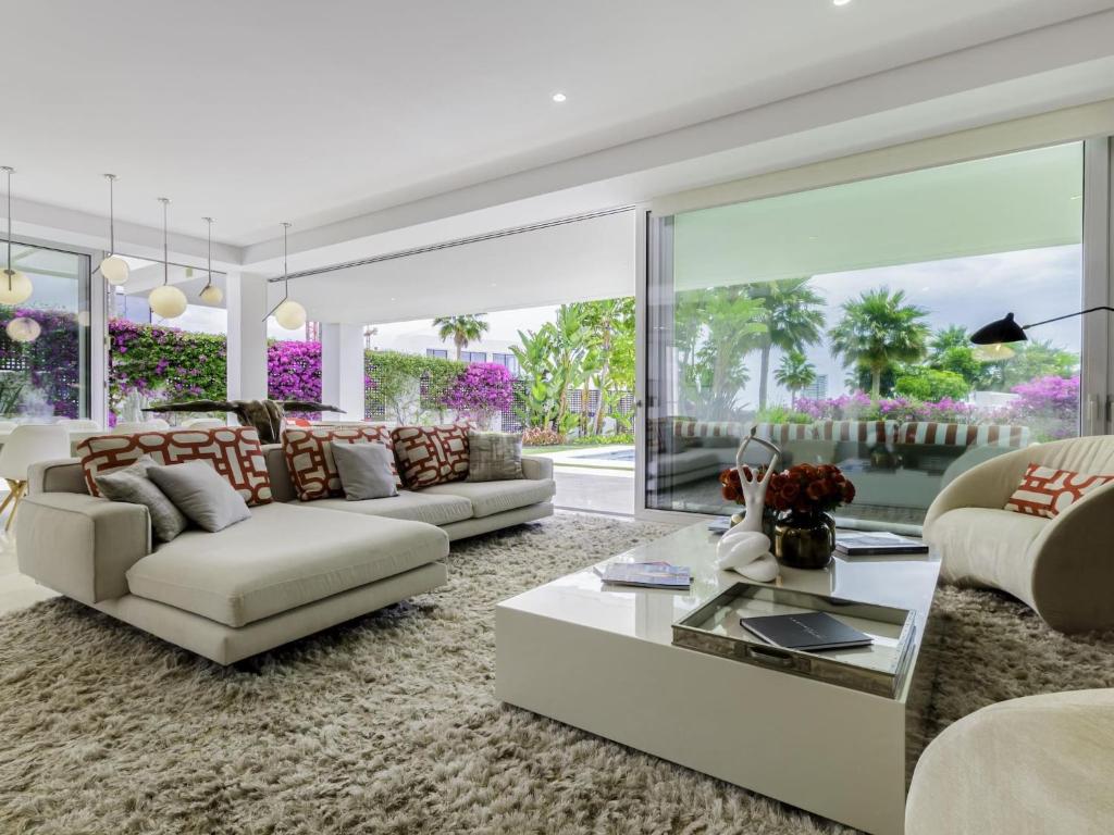Posezení v ubytování Fantástica Villa moderna en Rio Real