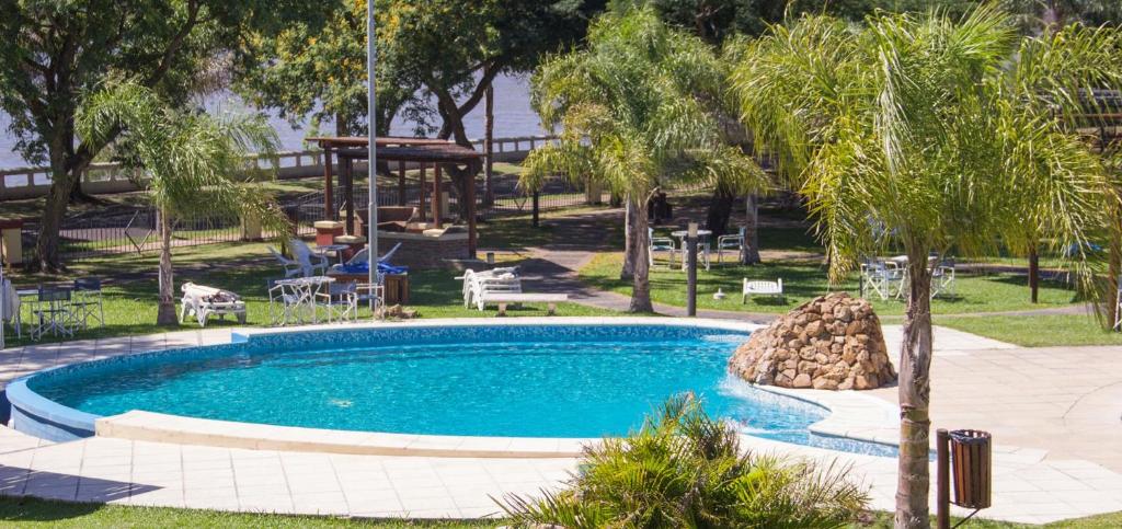 Bazén v ubytování Costa Del Sol nebo v jeho okolí