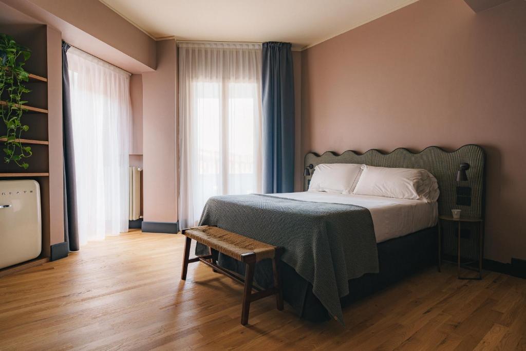 Postel nebo postele na pokoji v ubytování c-hotels Diplomat