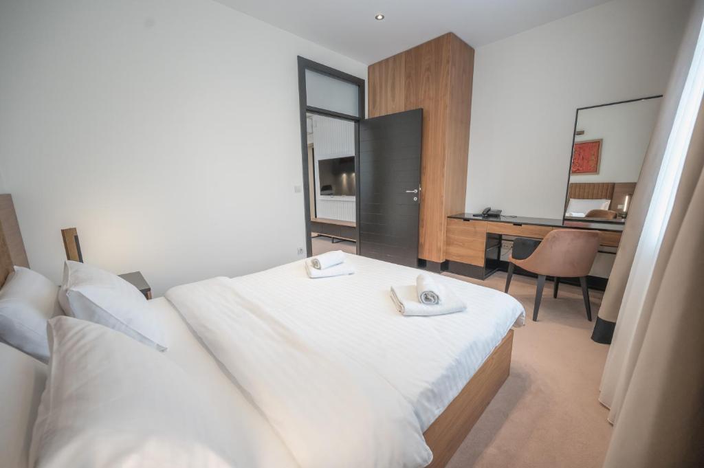 Hotel Sun Loznica - Apartamento De Una Habitación