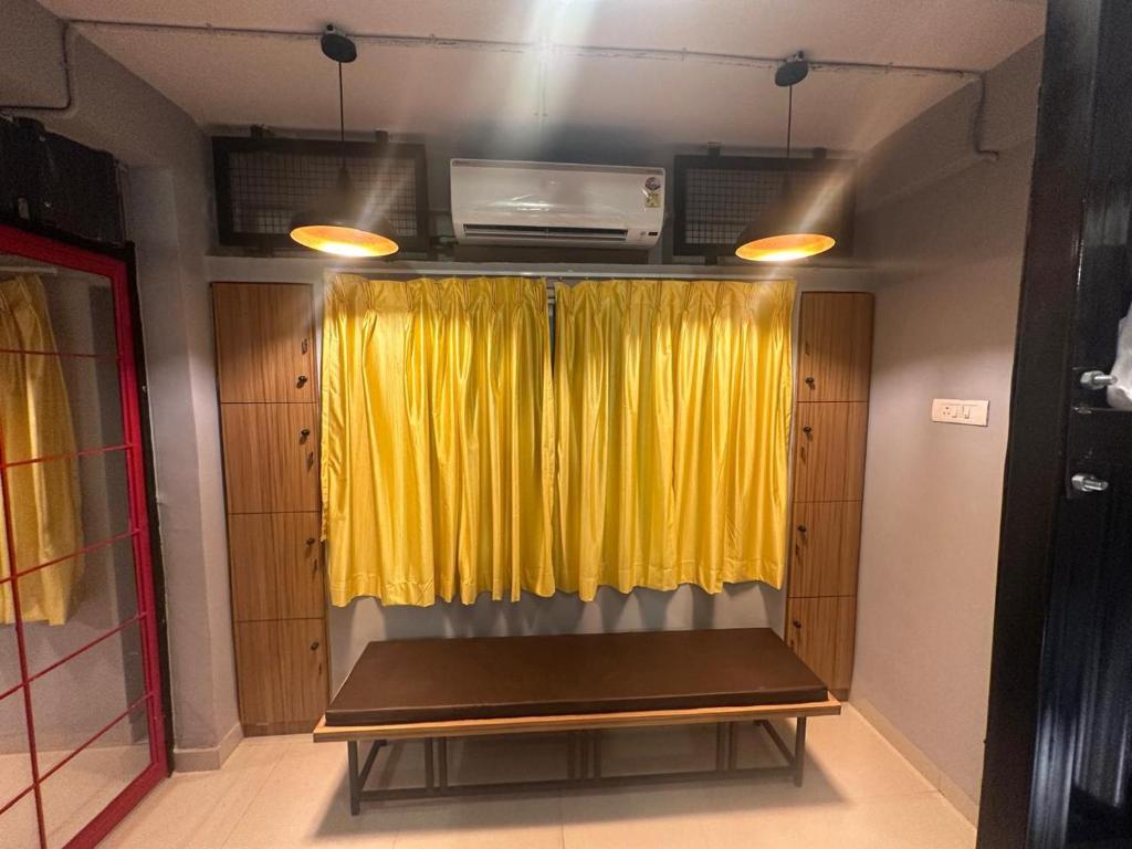 Φωτογραφία από το άλμπουμ του Travotale Hostel and CoWork Koregaonpark Pune στο Pune