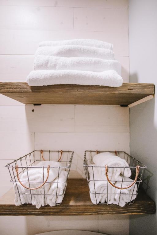 Grundriss der Unterkunft ONE More Sandy Day - 2BR 2BA Beach Condo, Sleeps 6
