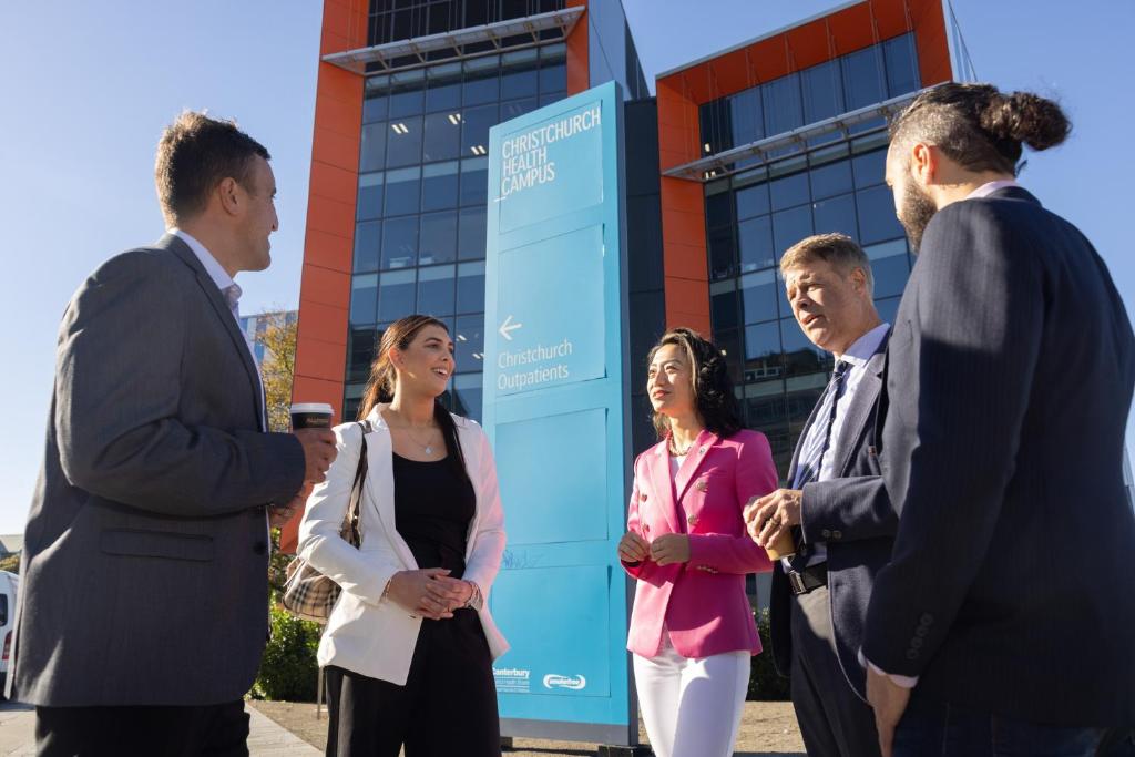 Modern 3 bed overlooking Hagley Park - Resim 44