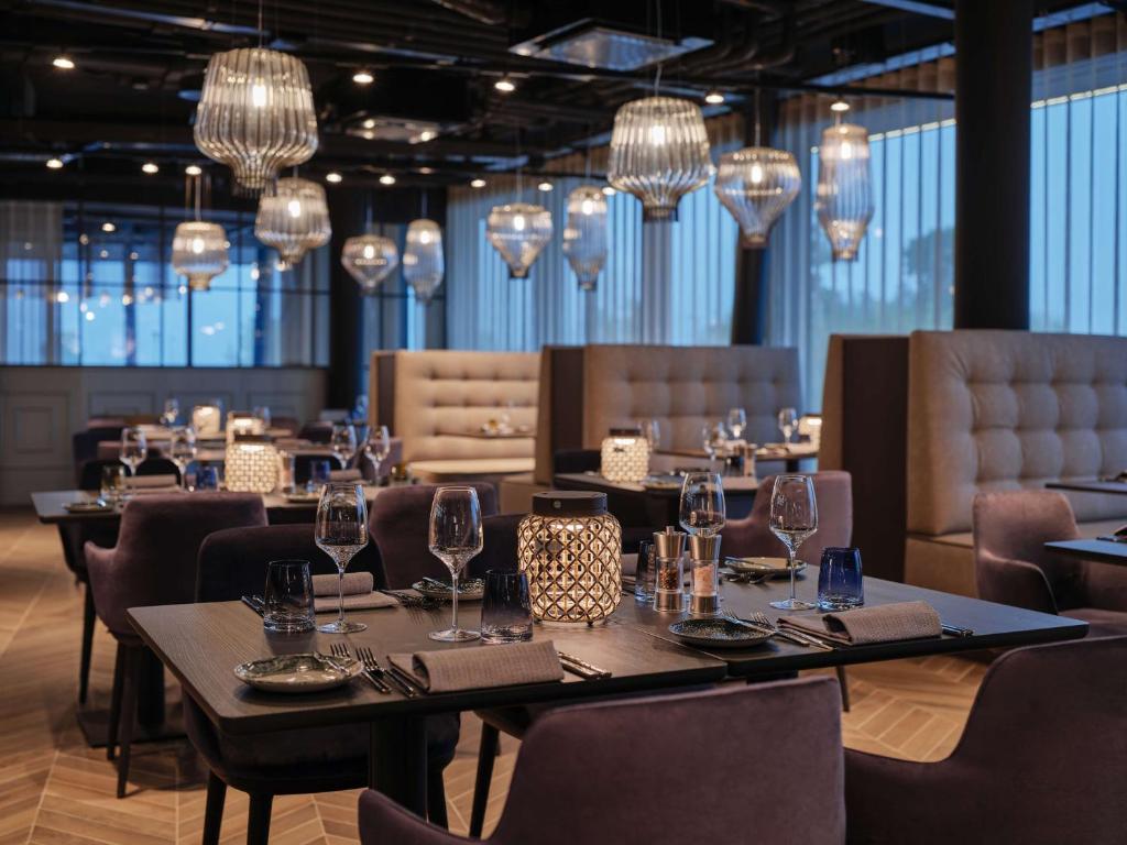 Posezení v ubytování Dorint Resort & Spa Locarno-Riazzino - New Opening