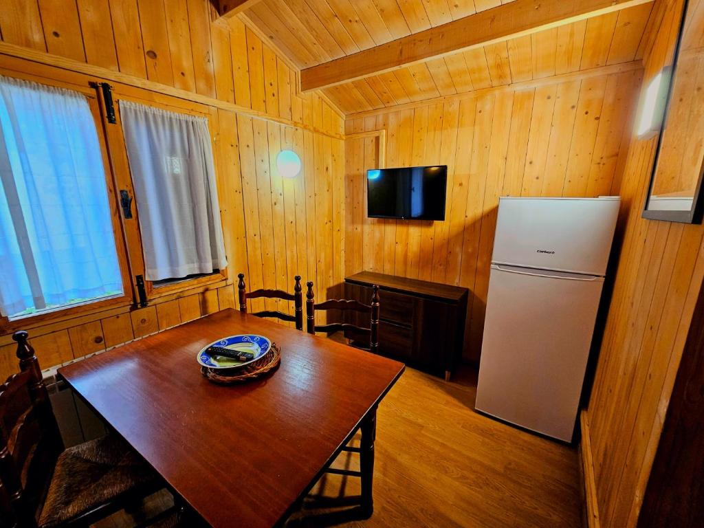 Kuchyň nebo kuchyňský kout v ubytování Camping Ribera del Ara
