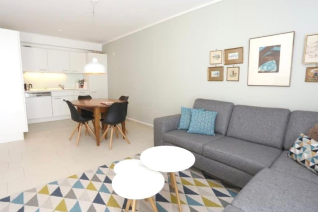 Posezení v ubytování Chic 100m2 Flat in Center with terrace and parking
