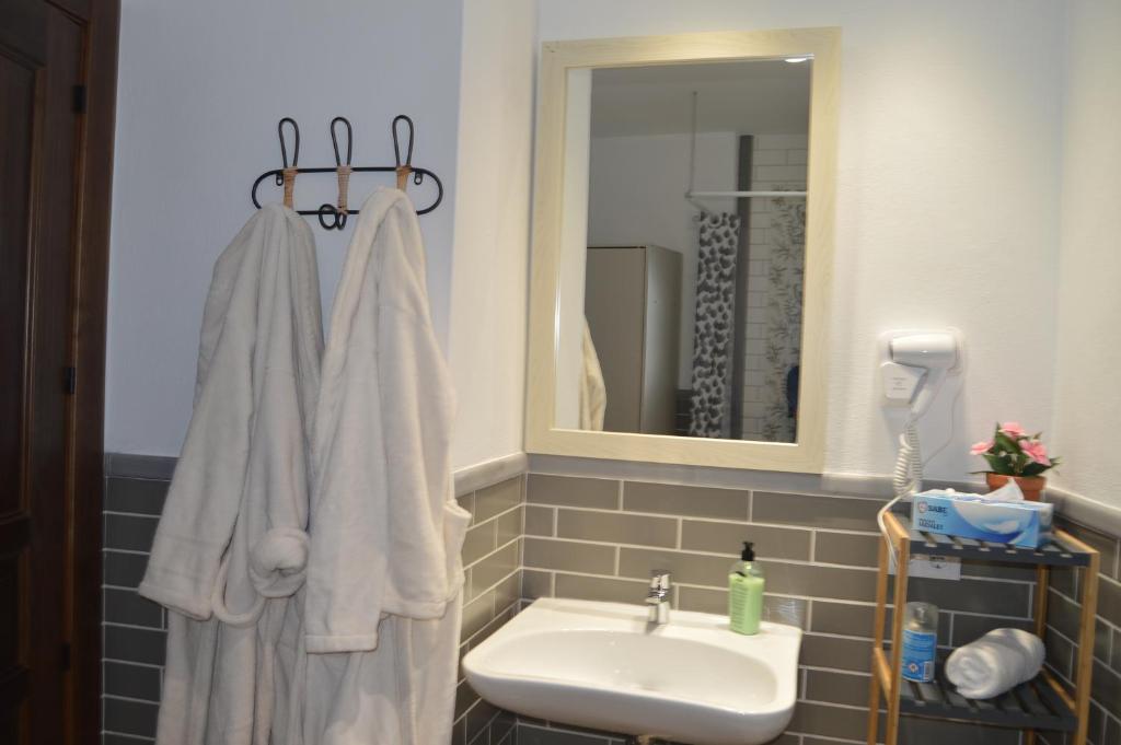 Plazuela Arco el Portillo - 12