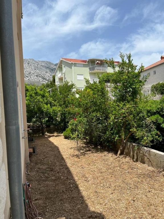 Výhľad na hory alebo výhľad na hory priamo z apartmánu