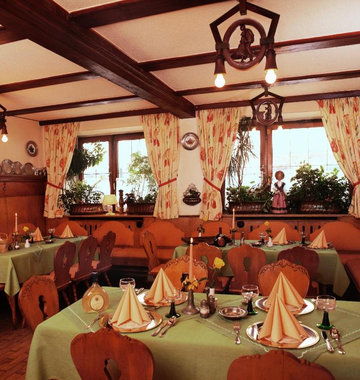 Restaurace v ubytování Resengörg