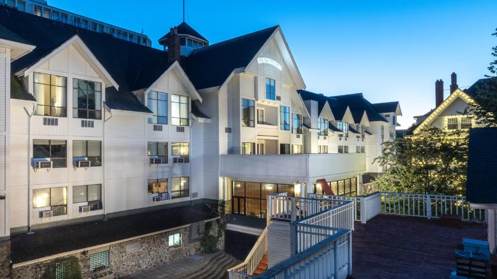 Huntingdon Hotel and Suites - Resim 7