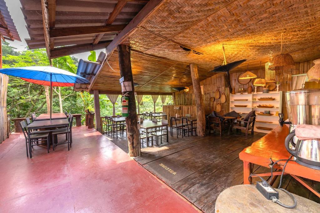 Monruamsuk Homestay Cafe and Bistro - Resim 32