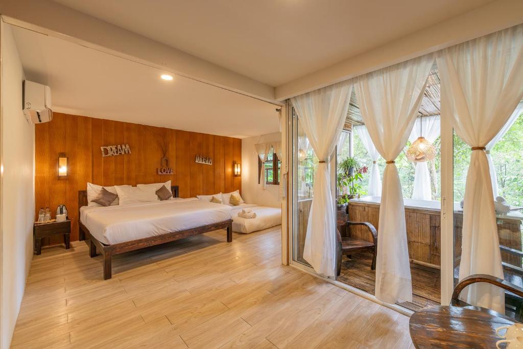 Monruamsuk Homestay Cafe and Bistro - Resim 4