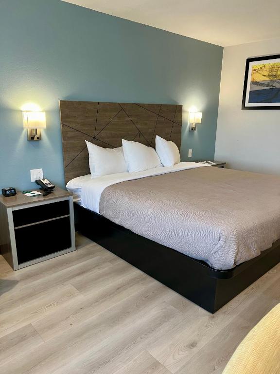 Quality Inn Tracy I-205 - Queen Room - Fumar