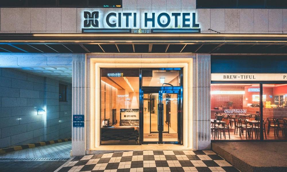 Certifikát, hodnocení, plakát nebo jiný dokument vystavený v ubytování Wonju City Hotel HYEOKSIN