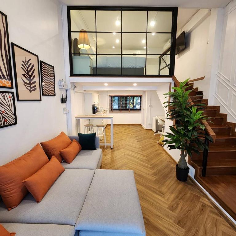 Orchard Road Luxury Condo