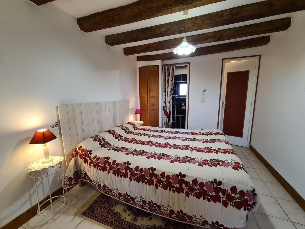 Chambres d'hôtes au calme avec salle de jeux en Berry - FR-1-591-678