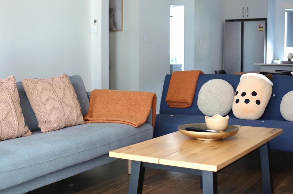 Cheerful 3-bedroom townhouse close to the city - Resim 32