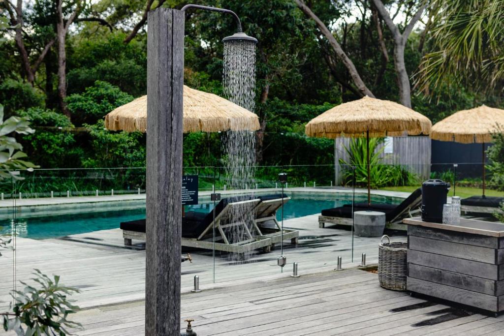 Πισίνα στο ή κοντά στο Privately Managed Golf View Villa 3 Bangalay Villas