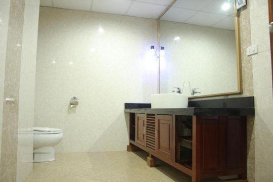 Beijing Hotel Vinh - by BAY LUXURY - Drievoudige Kamer