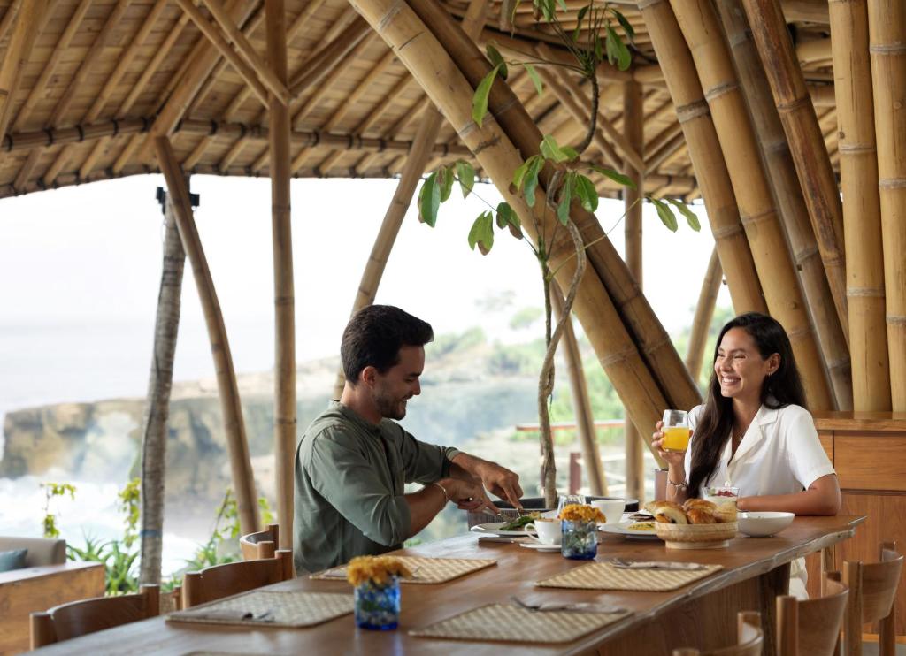 ARNA Suites and Ocean Lounge - 17