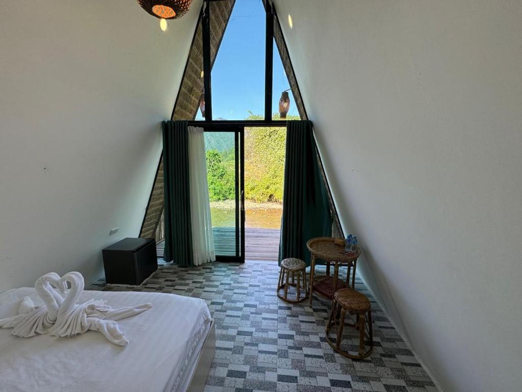 Vangvieng Angsavanh Resort - Standard Double Room