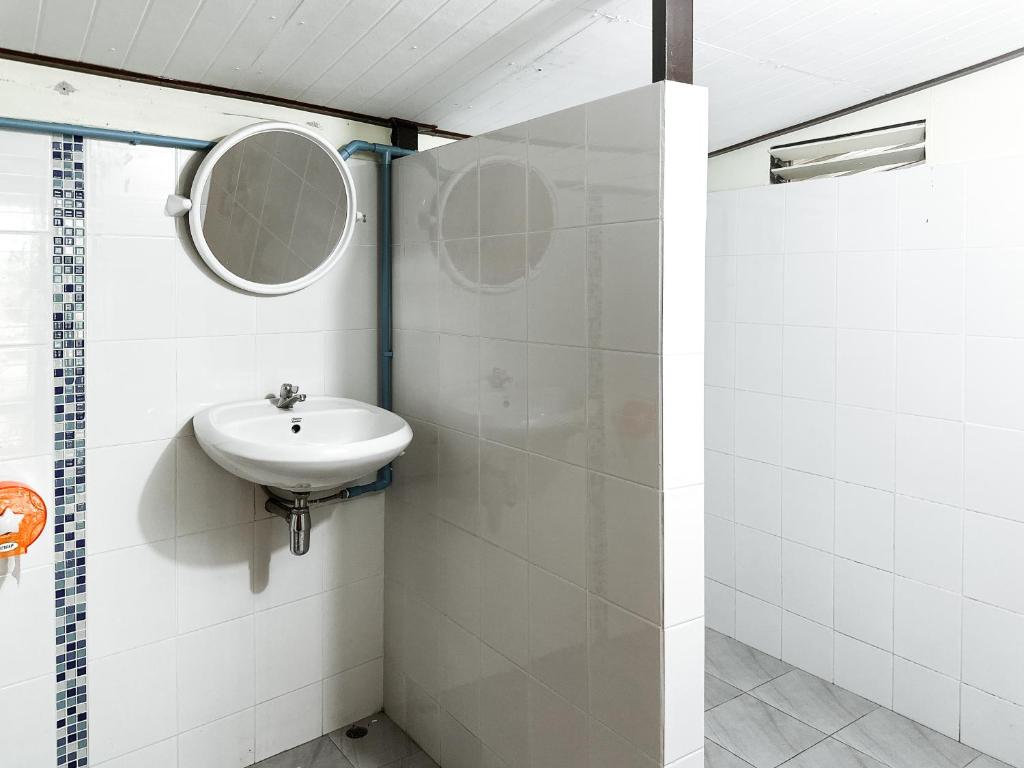 Koupelna v ubytování Baan Panmala Guesthouse - Ao Luek, Krabi