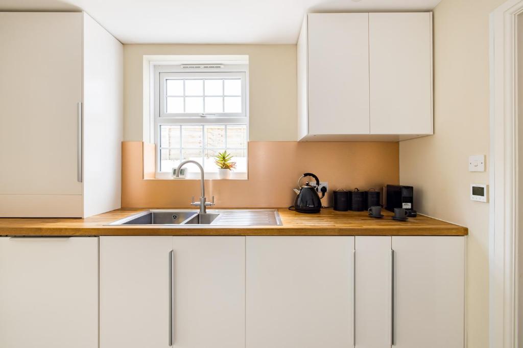 Charles Hope Salisbury Residence - Casa A Tre Camere Da Letto