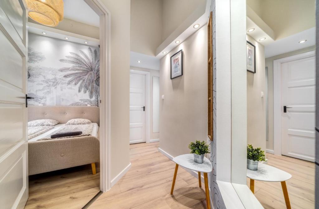 Posteľ alebo postele v izbe v ubytovaní Rákóczi 2 Bedroom Stylish Apartment