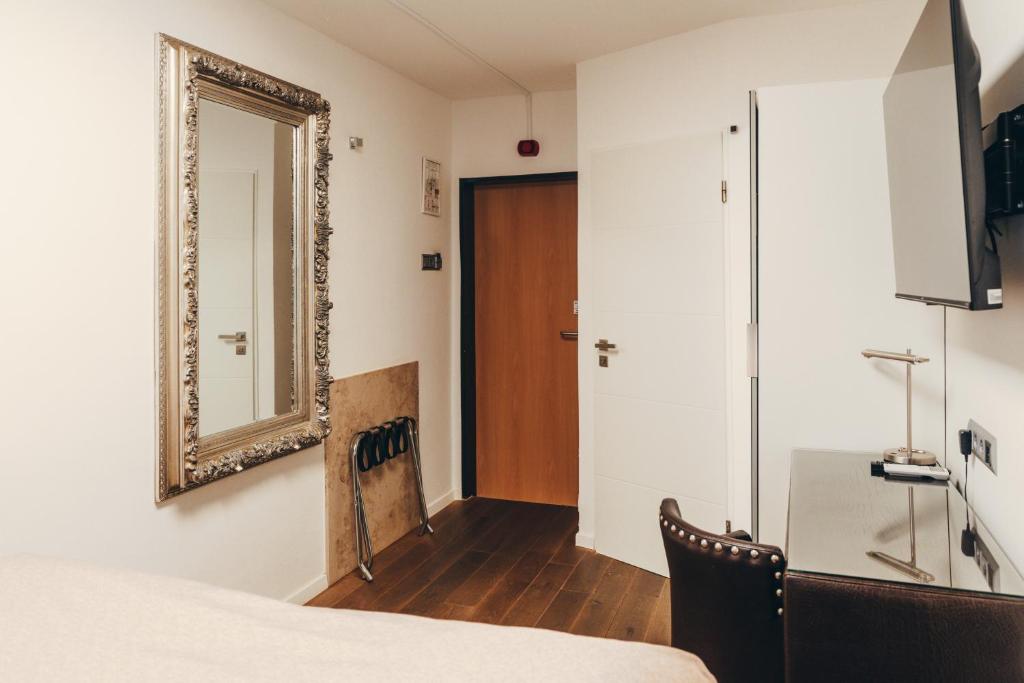 Boutique Hotel Düsseldorf Berial - Resim 37