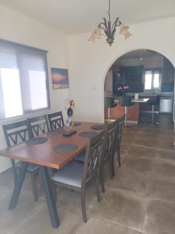 Kuchyň nebo kuchyňský kout v ubytování Villa Georgia