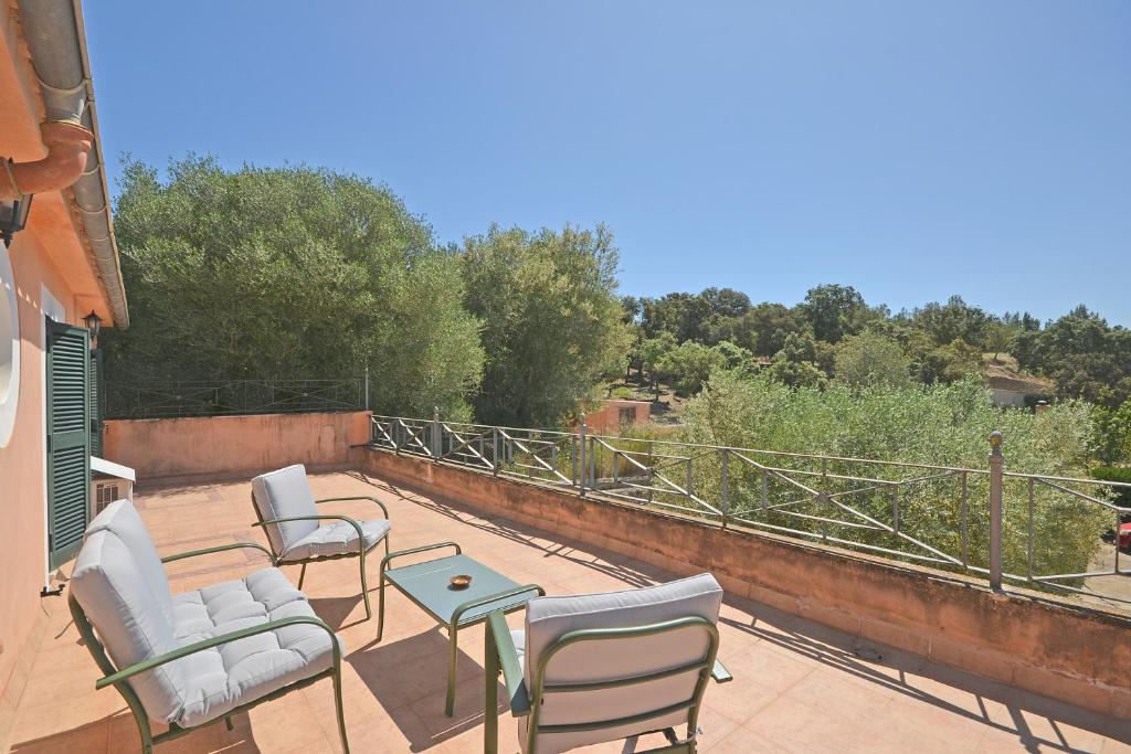 A balcony or terrace at Villa Victori
