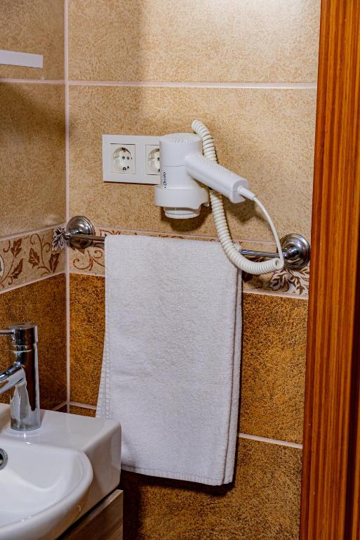 Green Life Apart Hotel - 19