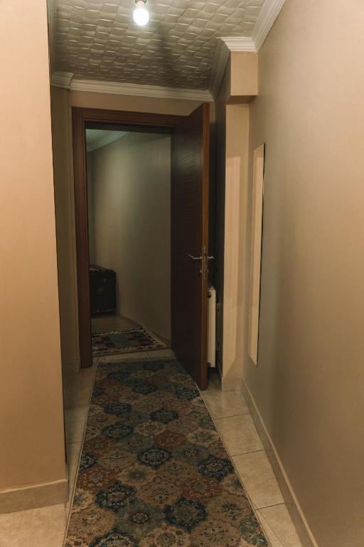 Green Life Apart Hotel - 9