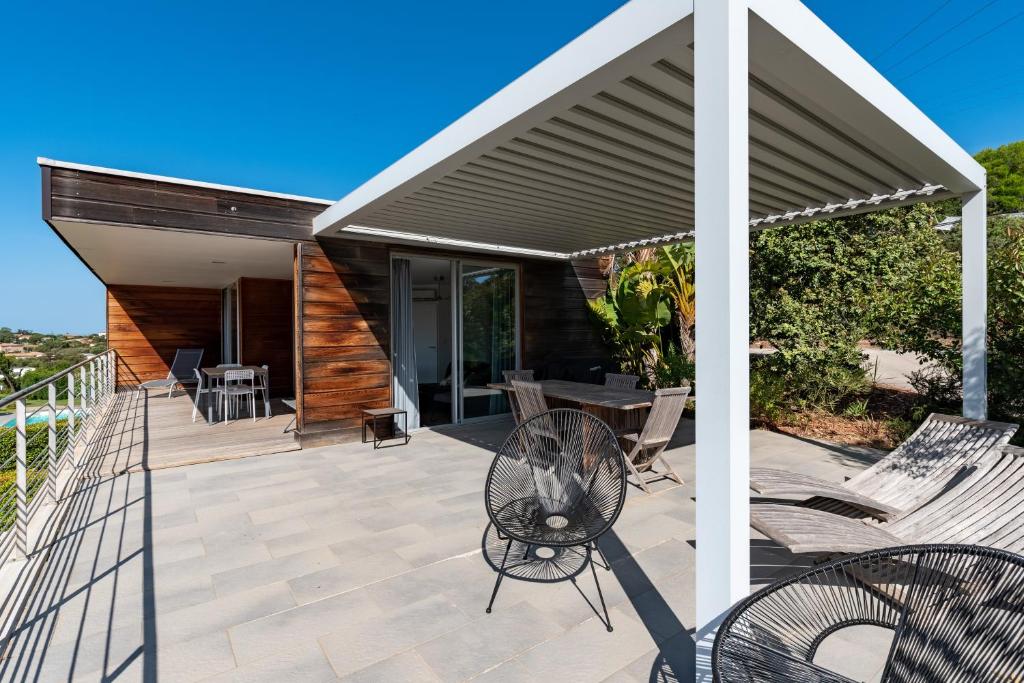 Balcon ou terrasse dans l'établissement Via Mare - Apt avec splendide vue