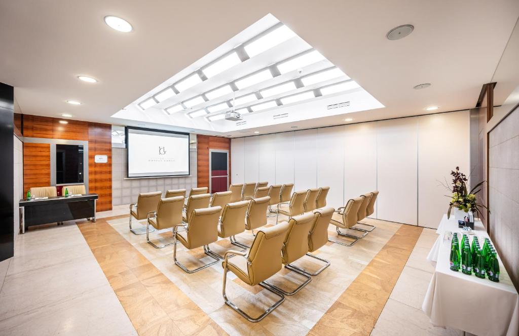 Grand Majestic Hotel Prague - Resim 45