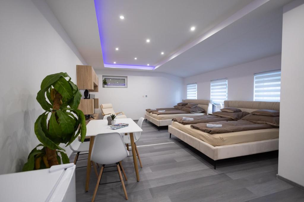 Főnix Apartman 2 4031 Debrecen, Gyolcsos utca 4 kép - 1